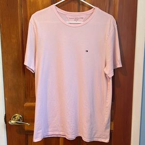 Medium Tommy Hilfiger T-shirt